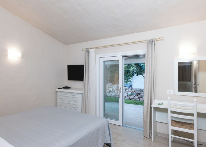 Bedroom 3, Hotel Nibaru, Olbia-Tempio