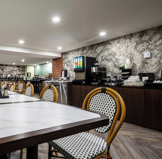 Food & Drinks 5, Hotel Acadia, Communauté-Urbaine-de-Québec