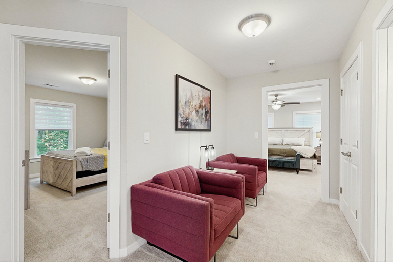 Interior, Cozy Retreat With Forest Views, Peaceful Vibes & Modern Comfort, Spotsylvania
