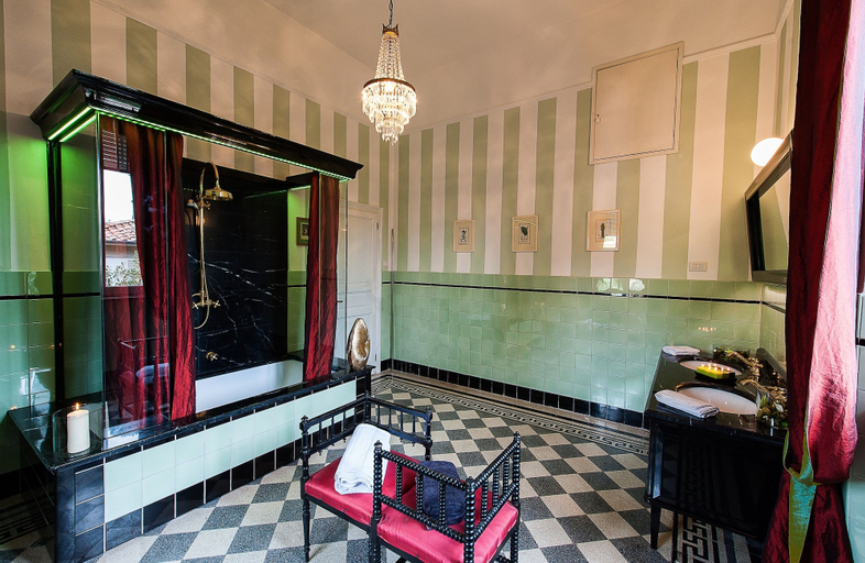 Others 5, Fantastic Liberty Villa in the Heart of Versilia, Lucca