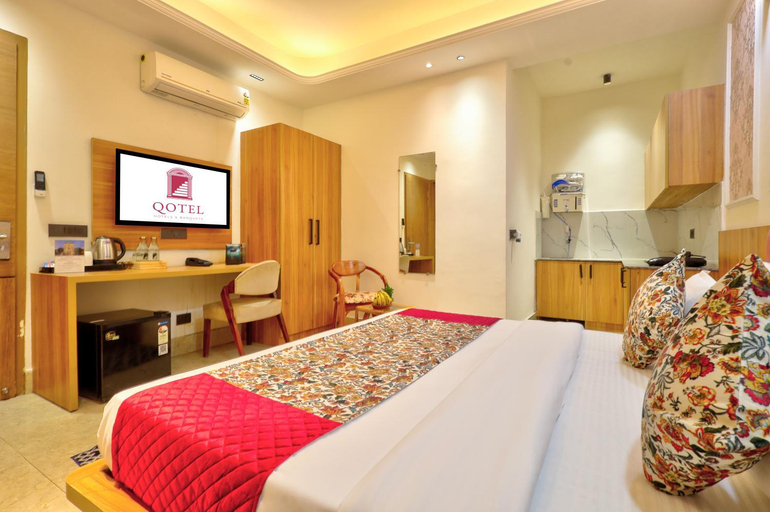3, Qotel Signature - Golf Course Road, Gurgaon