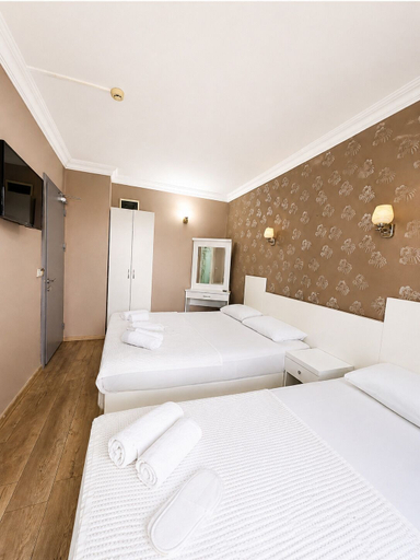 Bedroom 3, Luna Hotel, Antalya