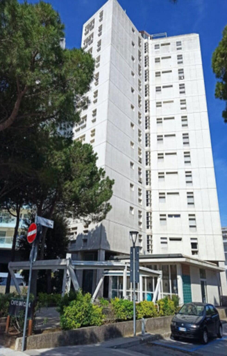 Exterior 2, Panoramic Seafront Accommodation, Udine