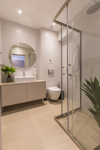 Bathroom 4, B Boutique Residences by Raise, Attica
