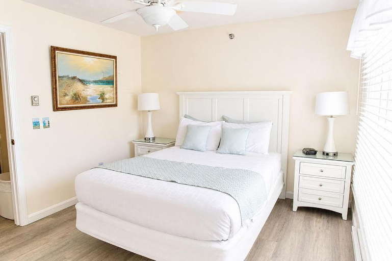 Bedroom 3, Elmwood Resort Hotel, York