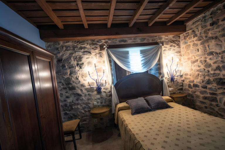Bedroom 3, Hotel Posada Fuentes Carrionas, Palencia