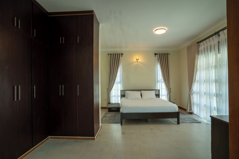 Room 2, Bella Vista Villas LTD, Kashari