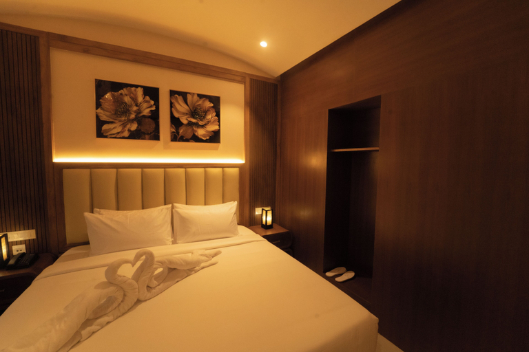 Room 5, PSR Coral Resorts, 750 Away from Rameswaram Temple, Ramanathapuram