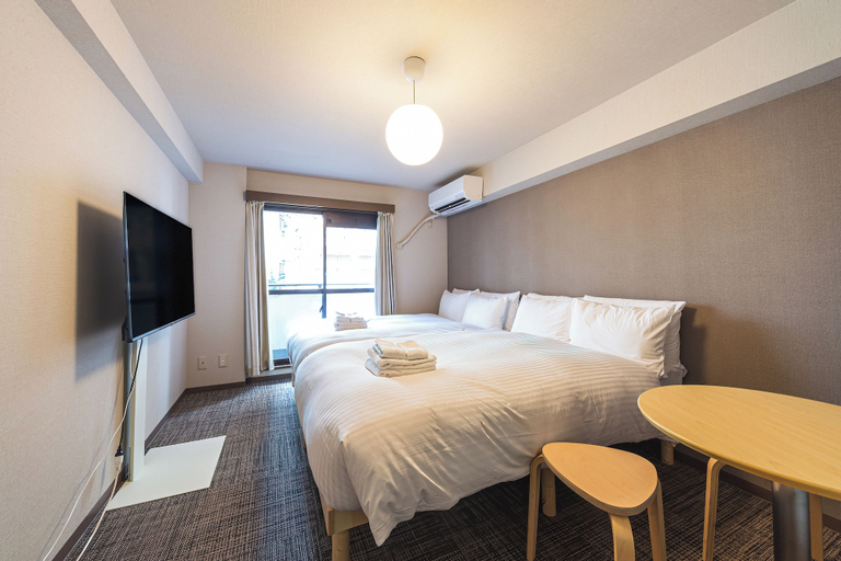 Room 2, Eruza Hakata, Fukuoka
