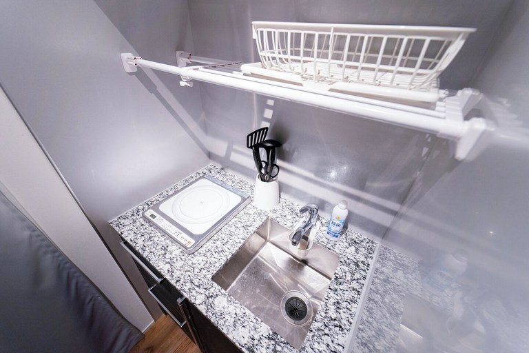 Bathroom 3, Satellite Hotel Komagome, Kita