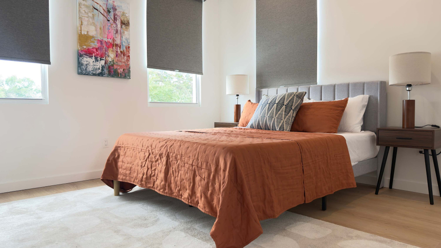 Room 4, New Modern St Pete Home Near Downtown Beaches, Pinellas