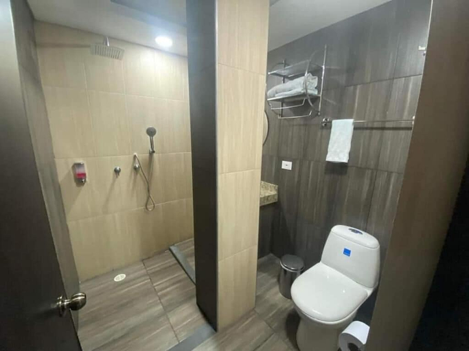 Bathroom 3, HOTEL DELUXE OASIS DE LA COLINA, Girardot