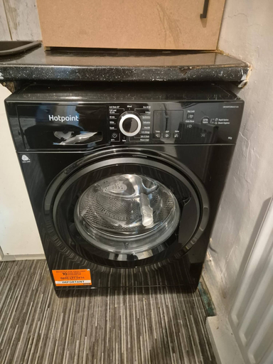 Laundry, 3 Bed Home Free Wifi & Netflix Central Location, Middlesbrough