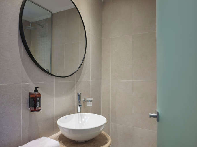 Bathroom 5, Atlantica Thalassa Hotel - All Inclusive, South Aegean