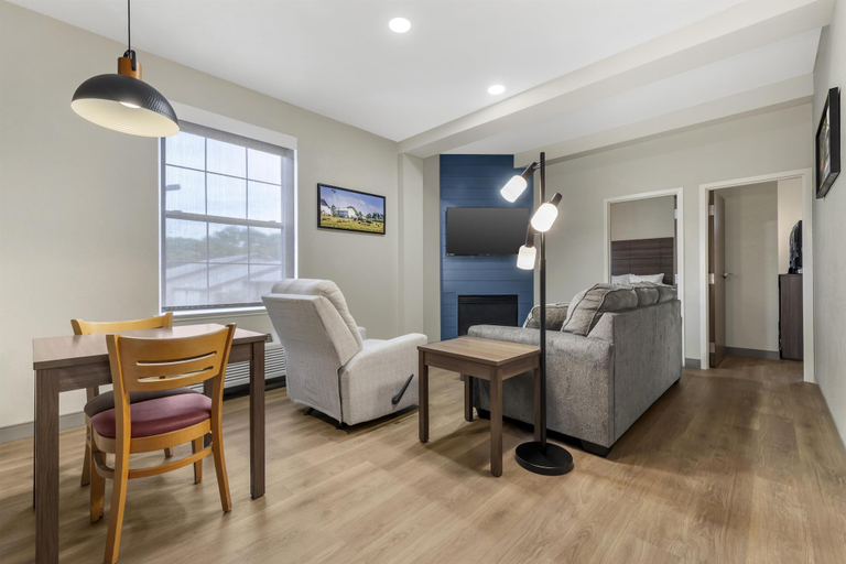 Others 5, Best Western Plus Revere Inn & Suites, Lancaster