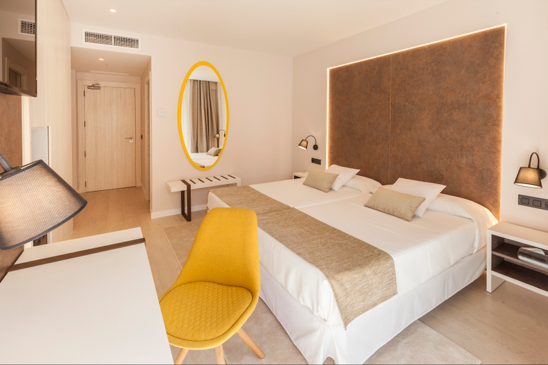 Bedroom 3, Benidorm Centre - Adults Only, Alicante