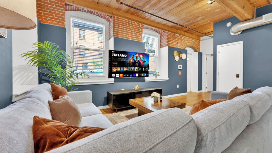 Living area 5, Apartmint at N 4th St Philadelphia, Philadelphia