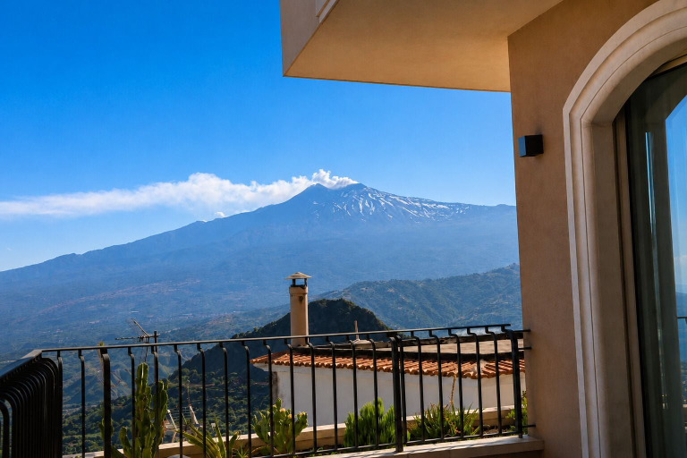 Property grounds 2, Villa Flavio-Panoramic Boutique Rooms, Messina