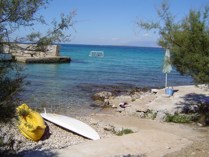 Others 5, Apartment 2 Near the sea, Preko