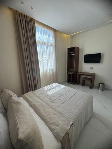 Room 4, Hôtel Majestic, Rabat