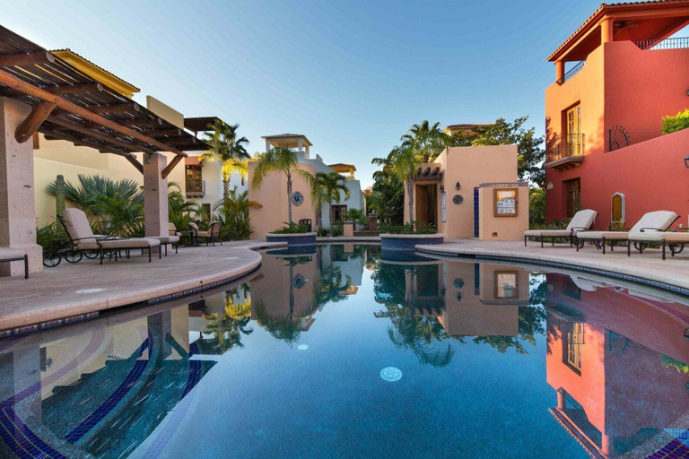 Pool 5, Pleasant Home Close to Community Pool and Wine bar, Comondú