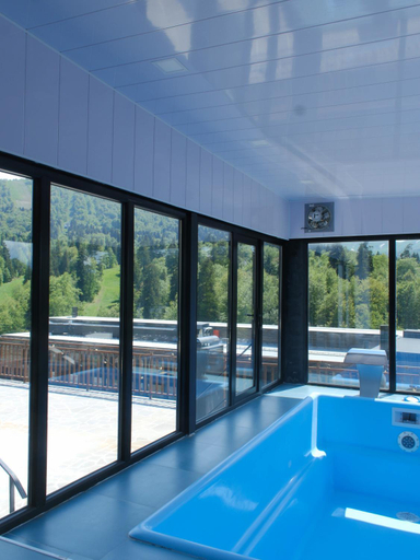 Sport & Beauty 5, BM Plaza, Borjomi