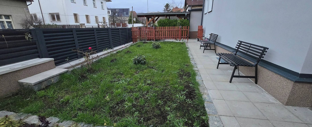 Property grounds 3, Vu's Home-apartment Garden 30m2, Praha 12