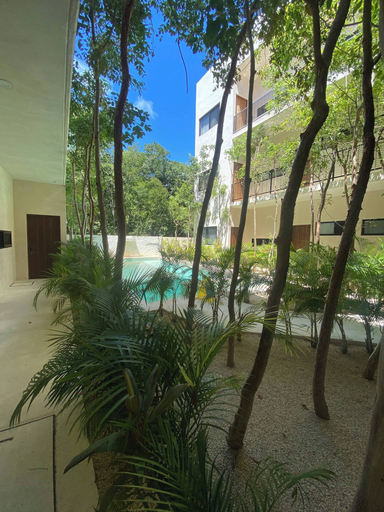 Garden 2, Great 3 Bedroom Apartment and Private Pool!, Cozumel