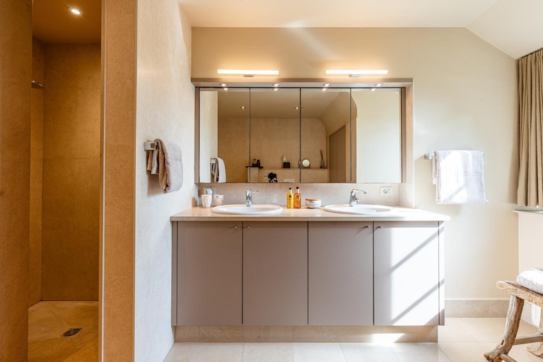 Bathroom 3, Villa Magdalena Eeklo, Oost-Vlaanderen