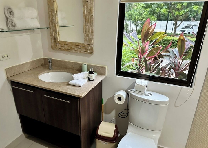 Bathroom 4, Private Modern Condo by Jacó Beach, Garabito
