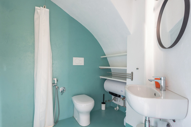 Bathroom 3, Casa Steinmelker, Oristano