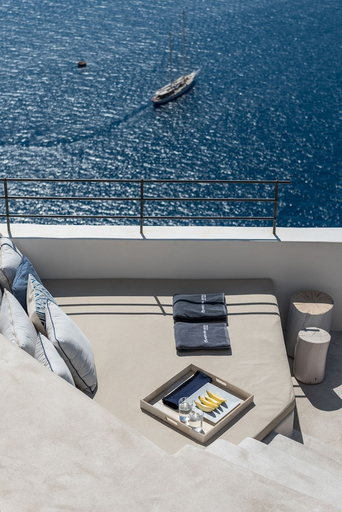 Others 5, Porto Fira, South Aegean