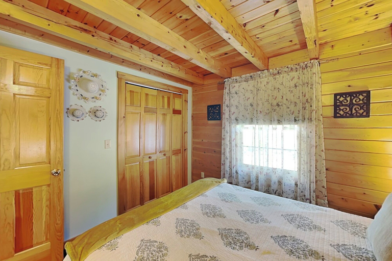 Bedroom 2, The Old World Chalet by Taylor Made Deep Creek, Garrett