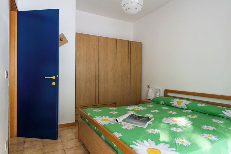 Room 5, Beachside Apartment for Families and Friends, Venezia