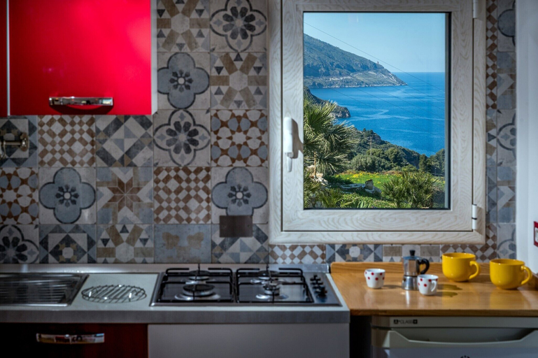Others 5, Apartment Vincent and Elen 2 Km From Zingaro Natural Reserve, Trapani
