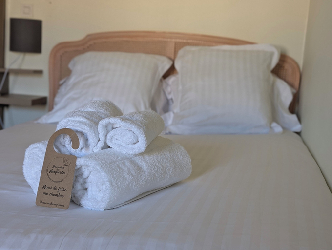 Room 5, Domaine des Marguerites, Saône-et-Loire