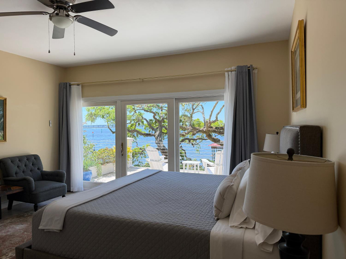 Bedroom 3, Waterway, Charleston