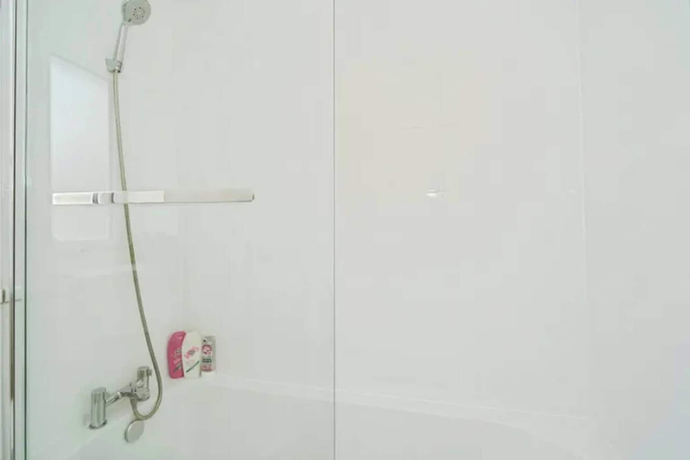 Bathroom 4, 2-Bed House Near Bury Town Centre, Bury