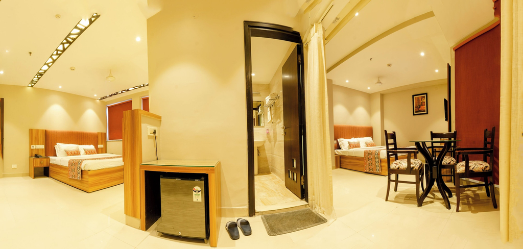 Others 5, Hotel Jullundur 18, Chandigarh