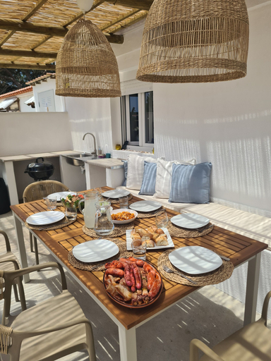 Outdoor dining, Farmhouse CASA AYO, Santiago do Cacém