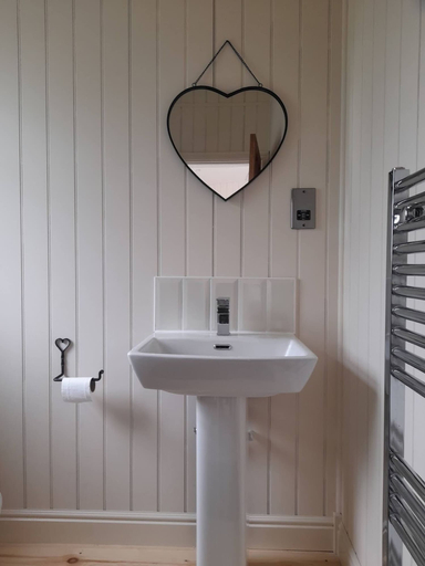 Bathroom 5, Dinky's Den, a Beautiful Tiny Home, Cornwall
