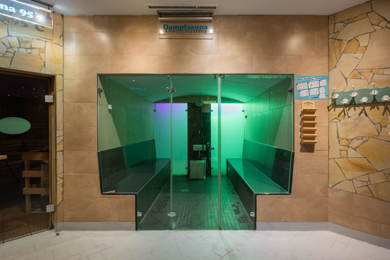 Spa treatment 5, Appartements im Ferienpark in Schoneck, Vogtlandkreis