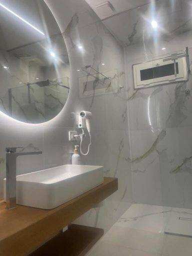 Others 4, MARIDDA-experience rooms-, Messina