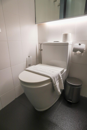 Bathroom 4, BED Phrasingh Hotel - Adults Only, Muang Chiang Mai
