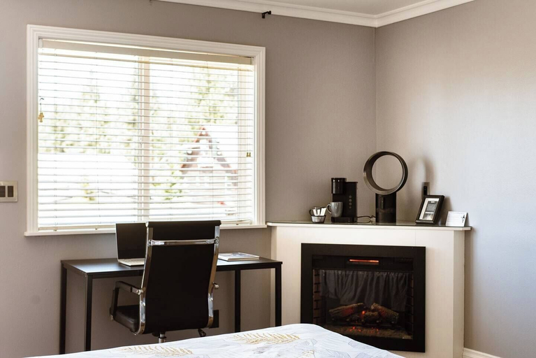Others 5, Big Bear Spa Suites, San Bernardino