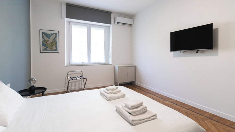 Interior 2, Italianway Comfort - Raffaello Sanzio 33, Milano