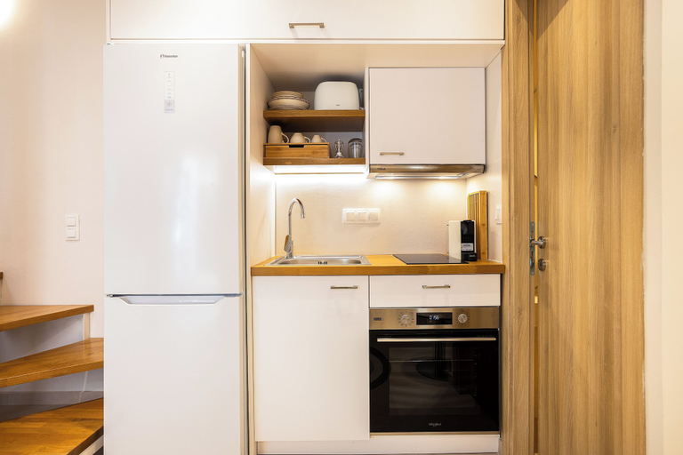 Private kitchen 5, CF Elegant Old Town Suite Fortezza View, Crete