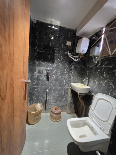 5, Hotel Park View, Gandhinagar
