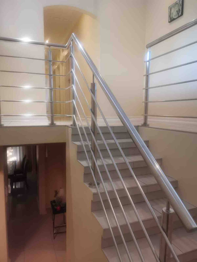 Interior 2, Spacious 4BR Home Pool & Balconies Krantzkloof, eThekwini