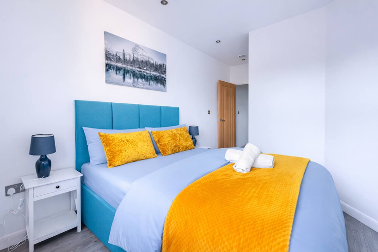 Room 2, Modern Leicester 1-bed Fast Wi-fi, Leicester